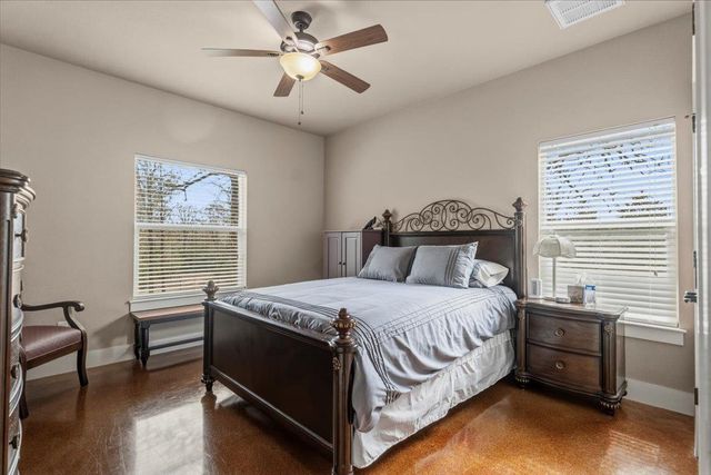 138 Wood Hollow CT, Bastrop, TX 78602