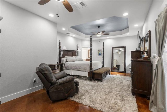 138 Wood Hollow CT, Bastrop, TX 78602