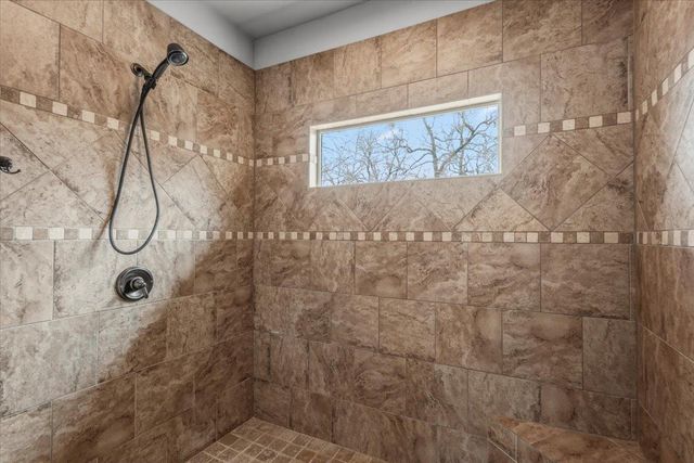 138 Wood Hollow CT, Bastrop, TX 78602