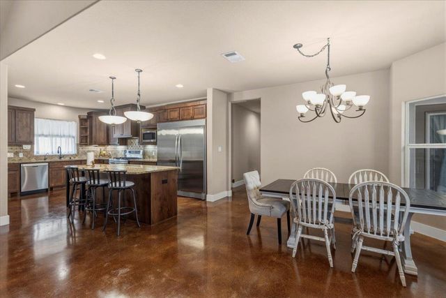 138 Wood Hollow CT, Bastrop, TX 78602