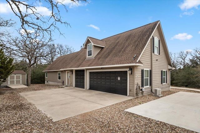 138 Wood Hollow CT, Bastrop, TX 78602