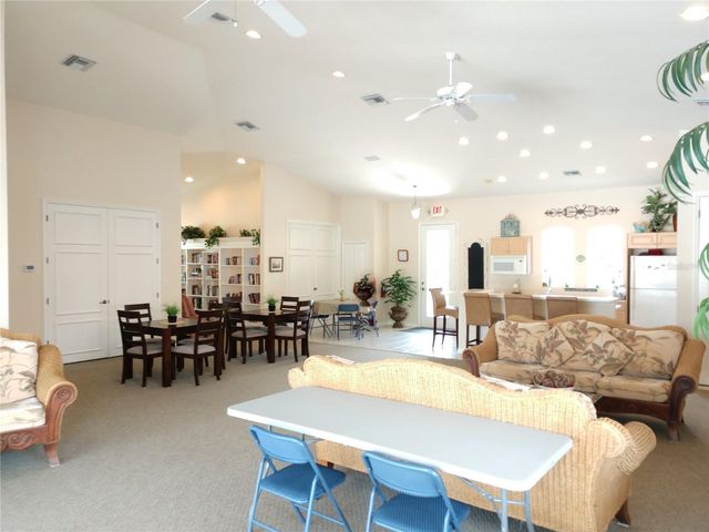 7202 L PAVIA BOULEVARD 7202, Venice, FL 34292