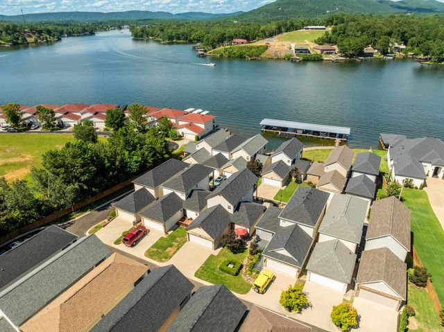 108 Eagleview Point, Hot Springs, AR 71913