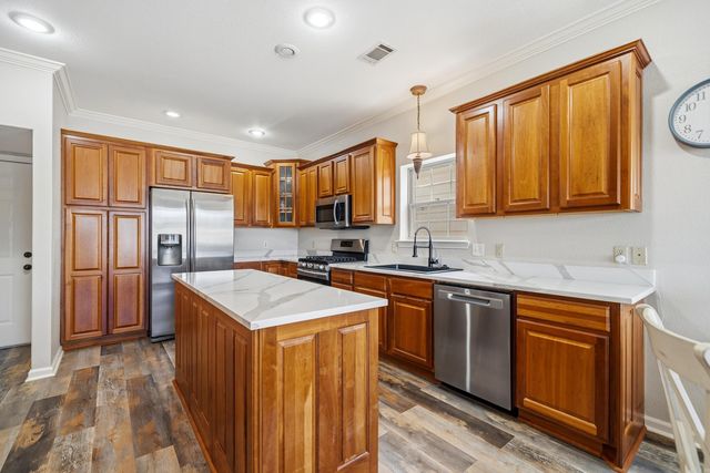 108 Eagleview Point, Hot Springs, AR 71913