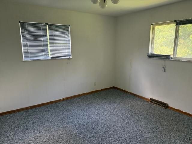 16 Mohawk Trail, Huntington, WV 25705