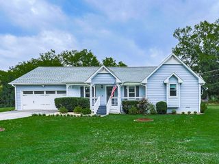 10 Southwood Drive NW, Adairsville, GA 30103