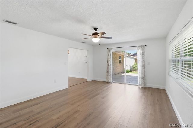 1163 SE 2nd Street, Crystal River, FL 34429