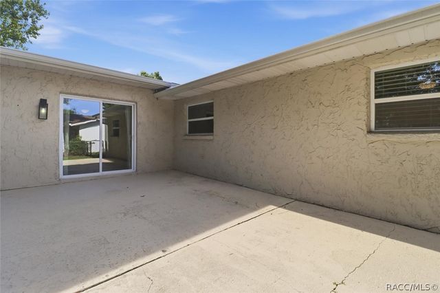 1163 SE 2nd Street, Crystal River, FL 34429