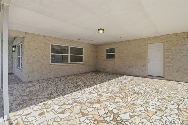 1163 SE 2nd Street, Crystal River, FL 34429
