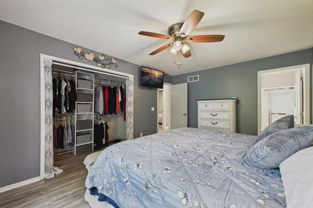 2208 Grimm Road, Chaska, MN 55318