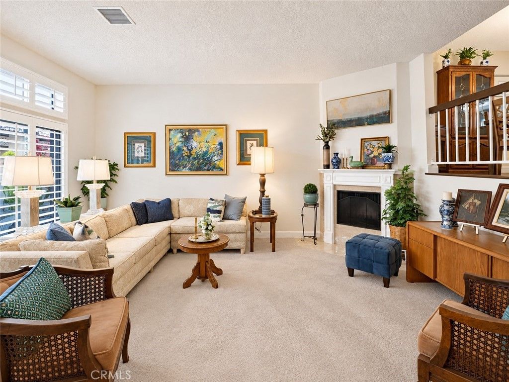 20737 Roscoe Boulevard 204, Winnetka, CA 91306 — photo 2