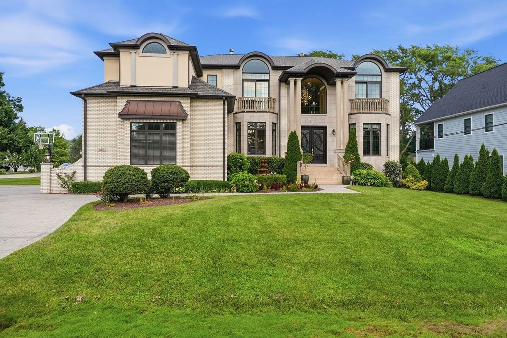 5605 S Monroe Street, Hinsdale, IL 60521 — exterior