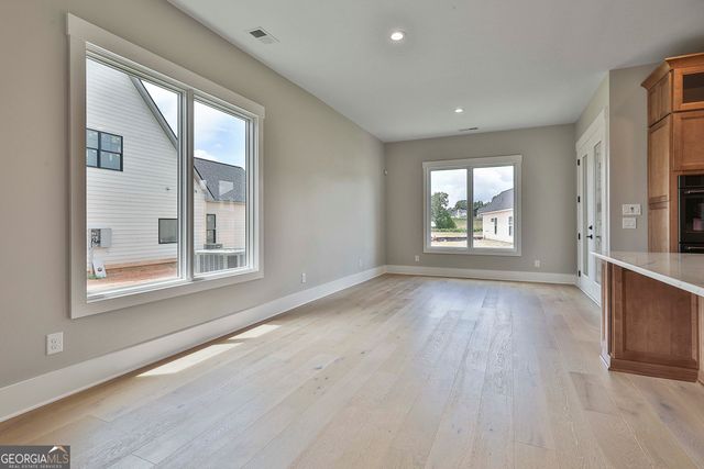 313 Ruffian Circle 74, Peachtree City, GA 30269