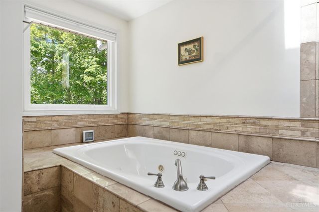 9663 Lupine Drive, West Chester, OH 45241