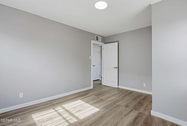 1051 SAINT JOHNS Drive, El Paso, TX 79903