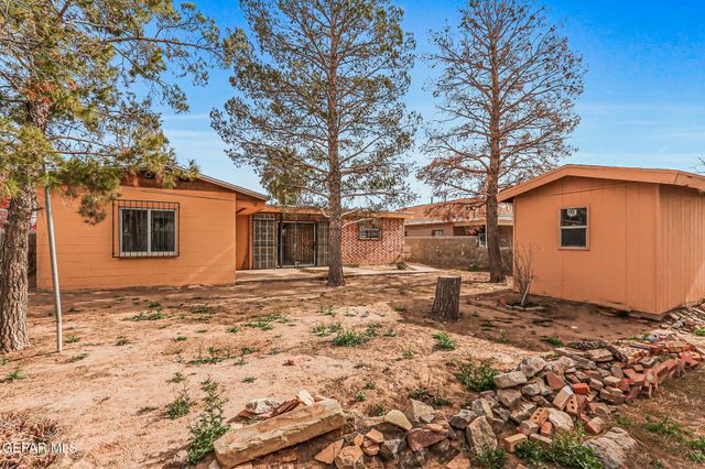 1051 SAINT JOHNS Drive, El Paso, TX 79903