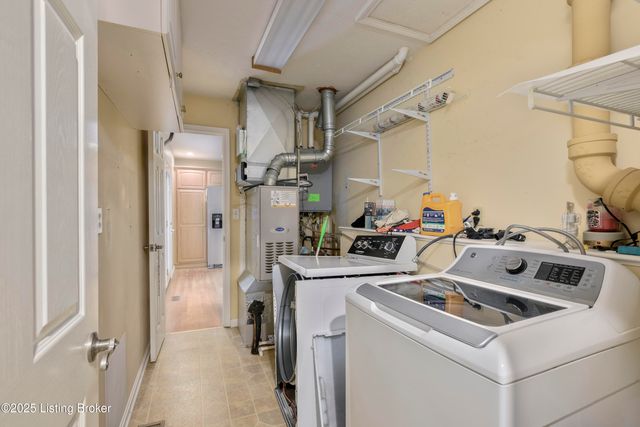 2804 Gleeson Ln, Louisville, KY 40299