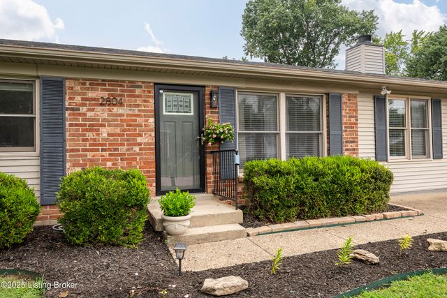 2804 Gleeson Ln, Louisville, KY 40299
