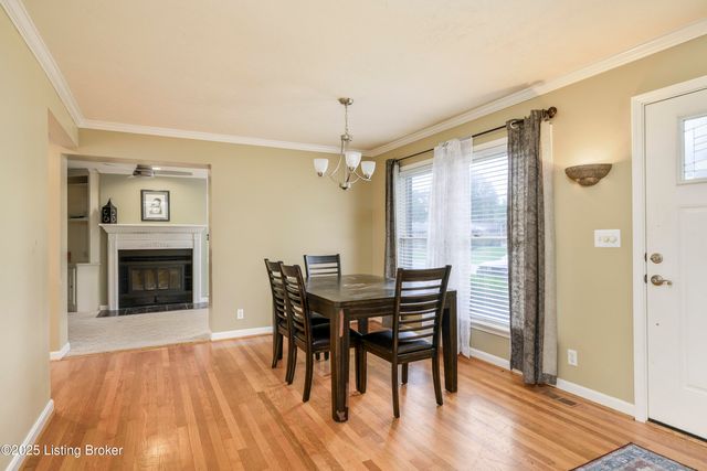 2804 Gleeson Ln, Louisville, KY 40299