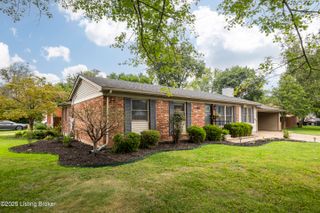 2804 Gleeson Ln, Louisville, KY 40299