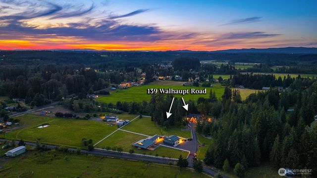 139 Walhaupt Road, Onalaska, WA 98570