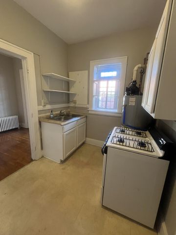 176 Market Street 201, Lexington, KY 40507