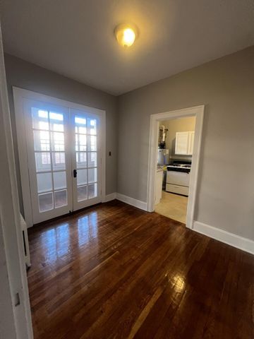 176 Market Street 201, Lexington, KY 40507