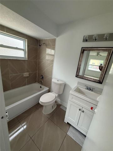 9800 TURF WAY 1, Orlando, FL 32837