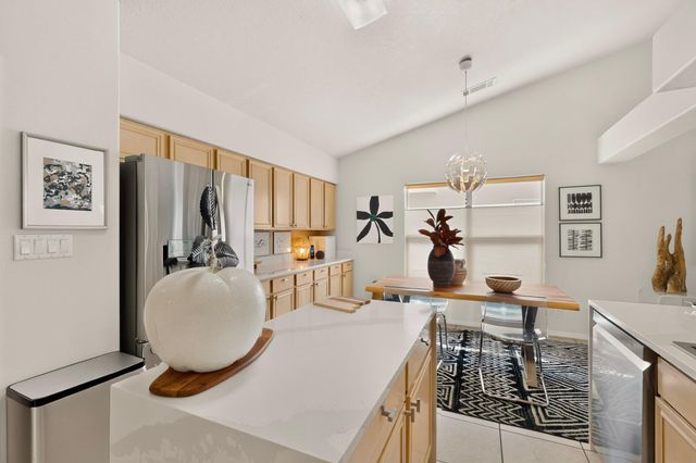 4428 Alpine Circle SE, Albuquerque, NM 87124