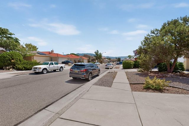 4428 Alpine Circle SE, Albuquerque, NM 87124
