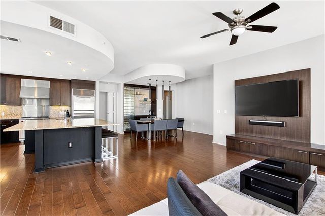 3325 Piedmont NE Road 2901, Atlanta, GA 30305