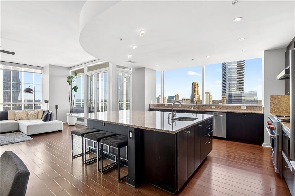 3325 Piedmont NE Road 2901, Atlanta, GA 30305