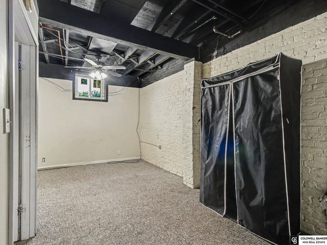 123 N 31 Avenue, Omaha, NE 68131