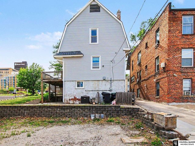 123 N 31 Avenue, Omaha, NE 68131