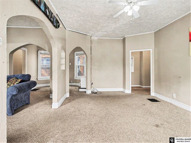 123 N 31 Avenue, Omaha, NE 68131