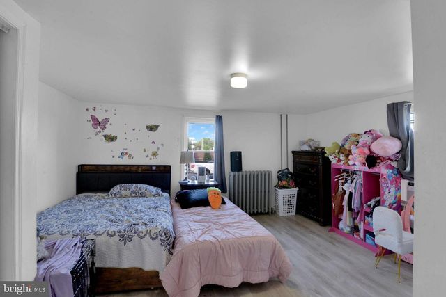 799 BELLEVUE AVE, Hammonton, NJ 08037