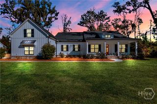 156 Grey Ghost Court, Richmond Hill, GA 31324