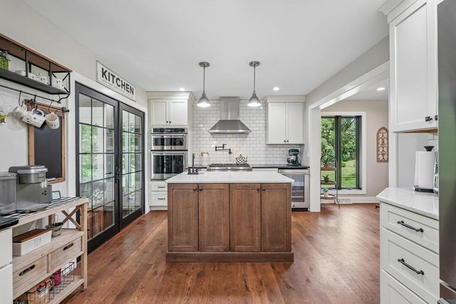 9608 400th AVENUE, Genoa City, WI 53128