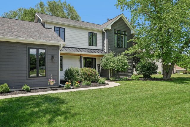 9608 400th AVENUE, Genoa City, WI 53128