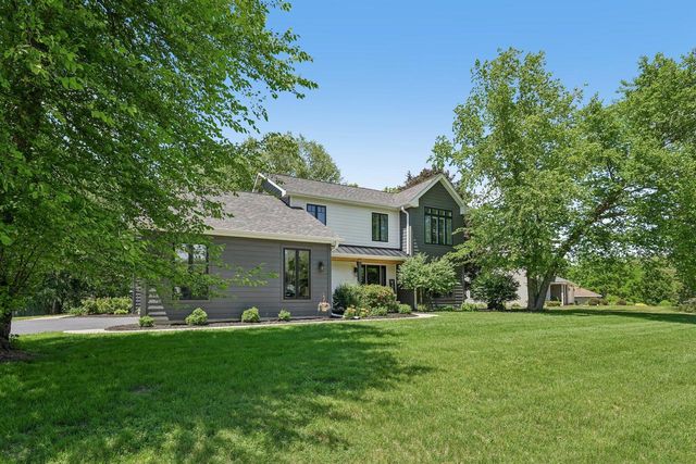 9608 400th AVENUE, Genoa City, WI 53128