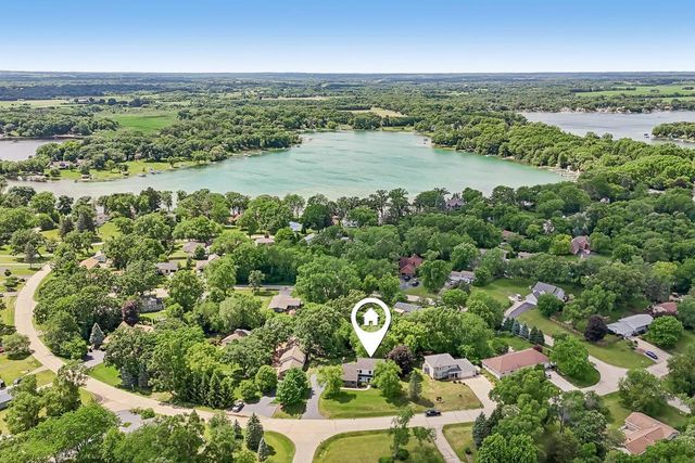 9608 400th AVENUE, Genoa City, WI 53128