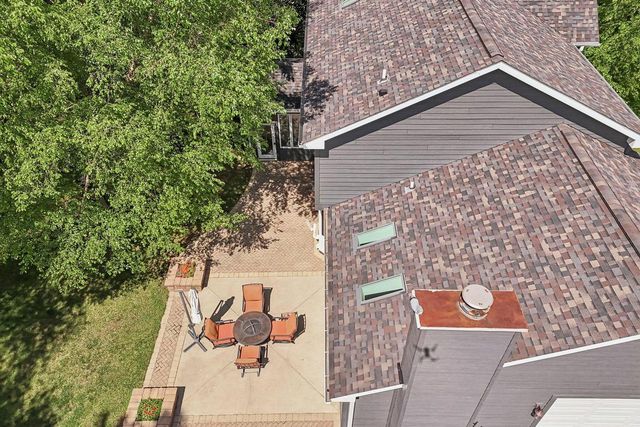 9608 400th AVENUE, Genoa City, WI 53128