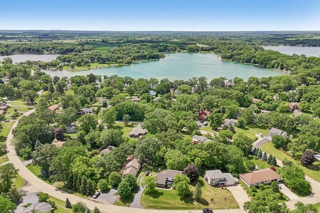 9608 400th AVENUE, Genoa City, WI 53128