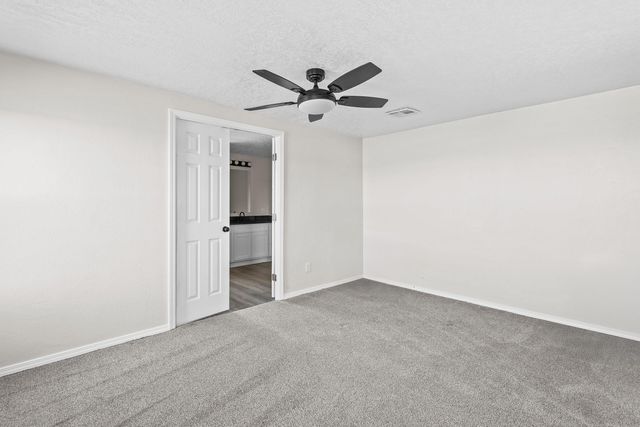 66 Coyote Loop, Moriarty, NM 87035