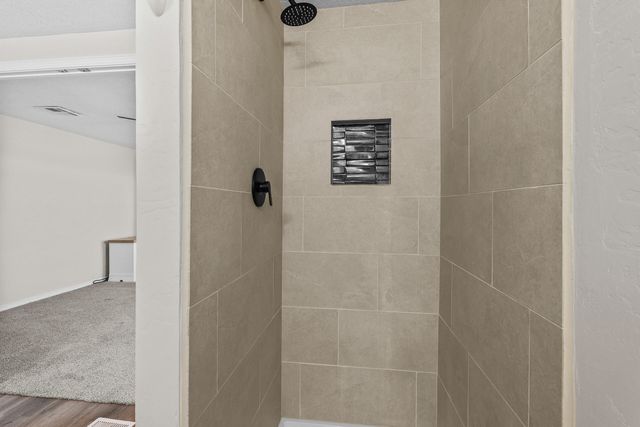 66 Coyote Loop, Moriarty, NM 87035