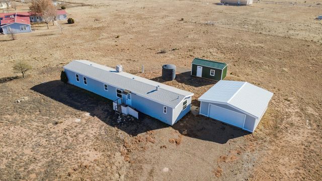 66 Coyote Loop, Moriarty, NM 87035