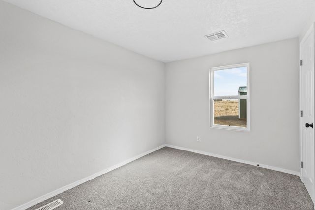 66 Coyote Loop, Moriarty, NM 87035