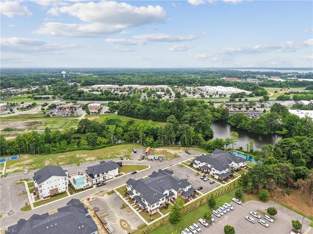 2002 Ashworth WAY, Suffolk, VA 23435