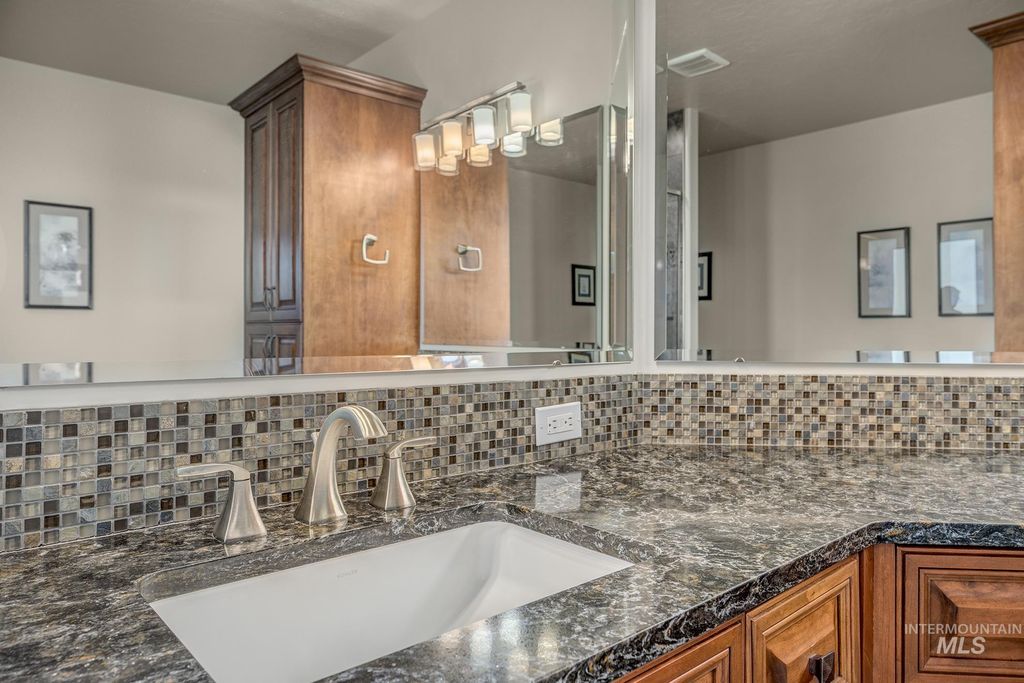 6916 E Brindle Point Dr, Nampa, ID 83687 photo 22