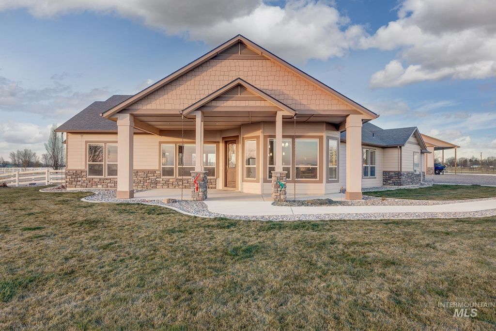 6916 E Brindle Point Dr, Nampa, ID 83687 photo 8